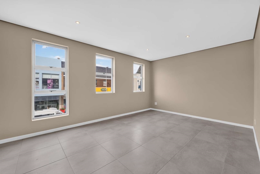 1 Bedroom Property for Sale in Fish Hoek Western Cape